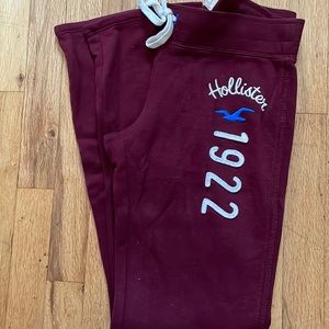 Hollister sweatpants size M